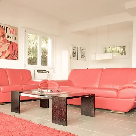 Appartement Casa 2 *